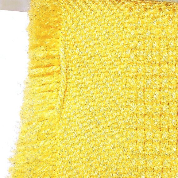 Vintage Table Placemats 4 Vibrant Yellow Acrylic Yarn Woven Fringed 16x13" Mats - Picture 6 of 8